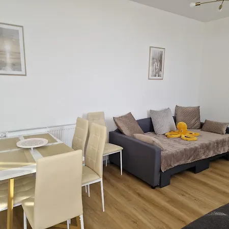 Murihaus Mit Balkon *